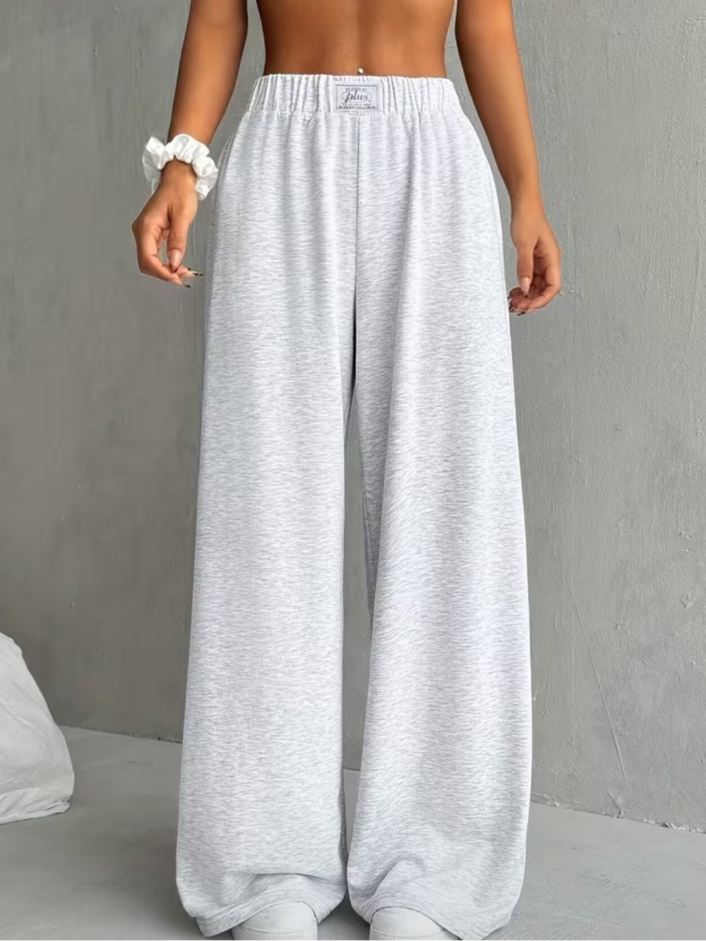 Women’s High Rise Wide Leg Gray Sweat Pants Size small